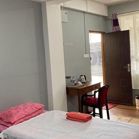 Jan Homestay Shillong Exterior foto
