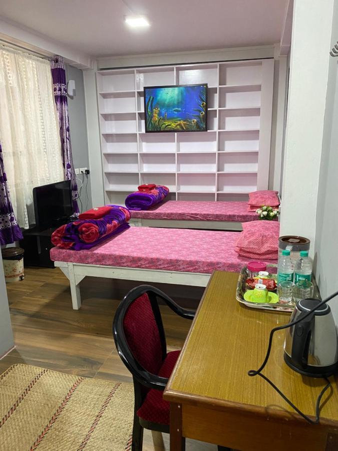Jan Homestay Shillong Exterior foto